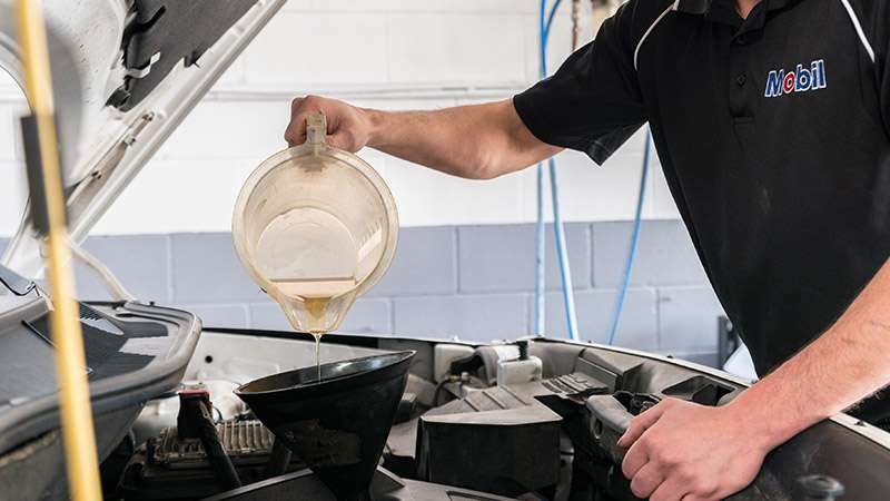 Do Oil Leak Additives Work _ How Does an Oil Stop Leak Work – BTMPSP