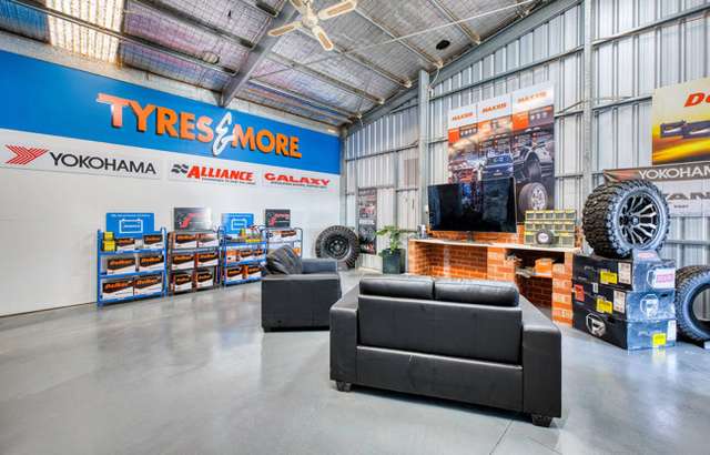 Tyres & More Red Cliffs workshop gallery image