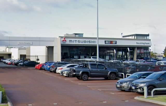 Rockingham Mitsubishi workshop gallery image