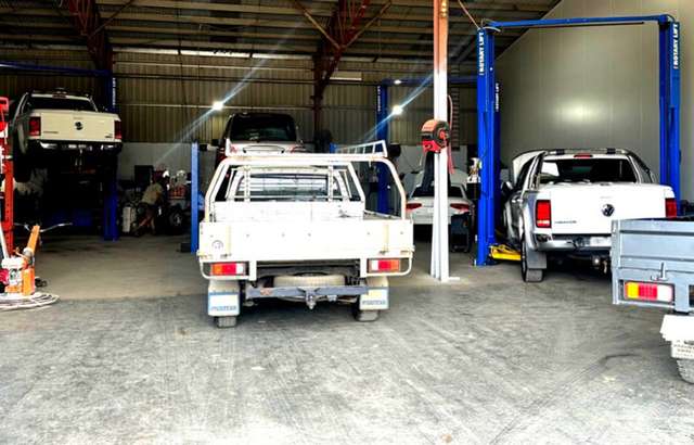 Drouin Tyre & Battery Service workshop gallery image