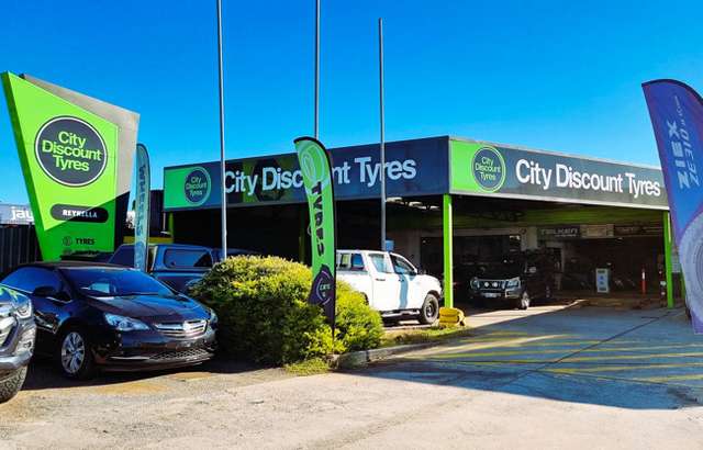 City Discount Tyres Reynella workshop gallery image