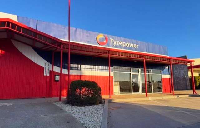 Cobram Tyrepower workshop gallery image