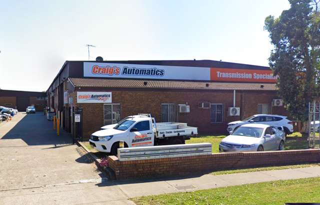 Craig's Automatic Transmissions workshop gallery image
