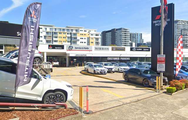 Suttons Motors - Arncliffe workshop gallery image