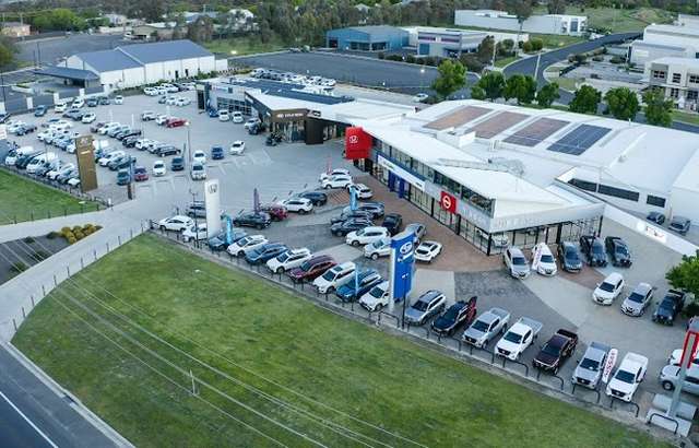 Bathurst Automotive Group workshop gallery image