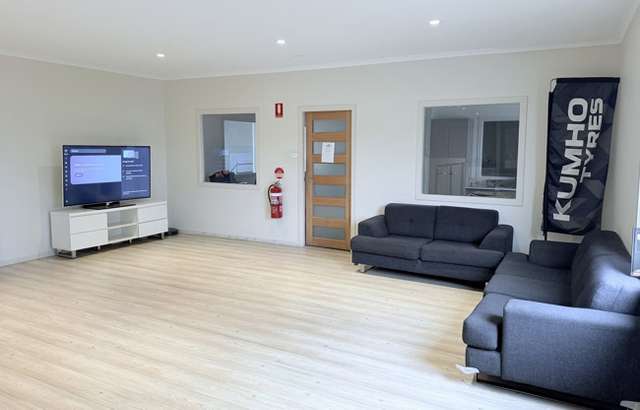 Radke's Tyre & Auto workshop gallery image