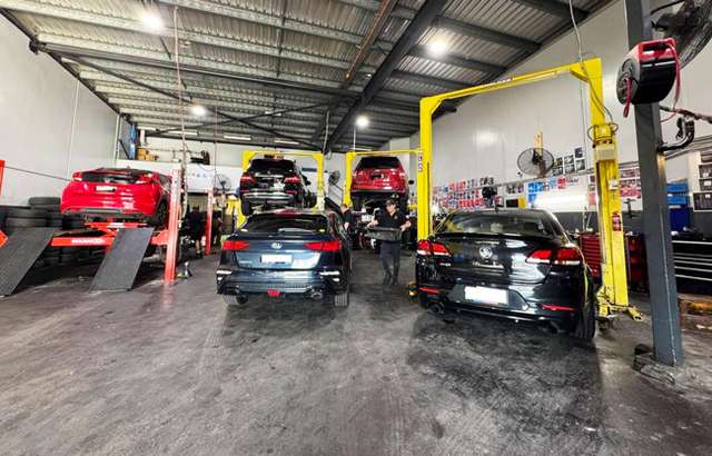 Midas Indooroopilly workshop gallery image