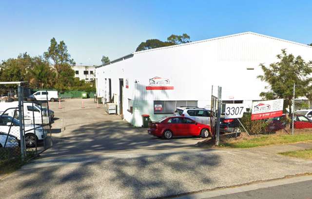 Sam Auto Care workshop gallery image
