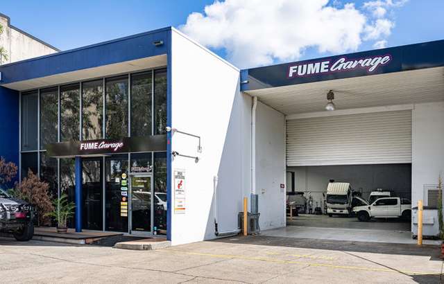 Fume Garage workshop gallery image