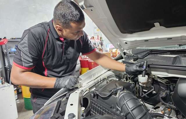 Quality Autos - Mobile workshop gallery image