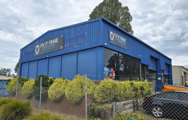 Fix It Finnie workshop gallery image