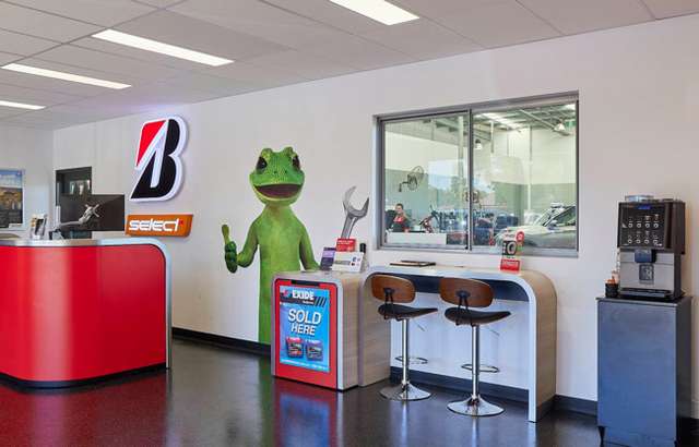 Bridgestone Select Tyre & Auto Kelmscott workshop gallery image