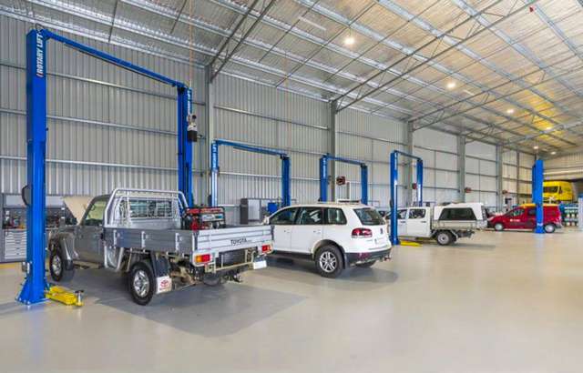 Specialist Auto Cambridge workshop gallery image