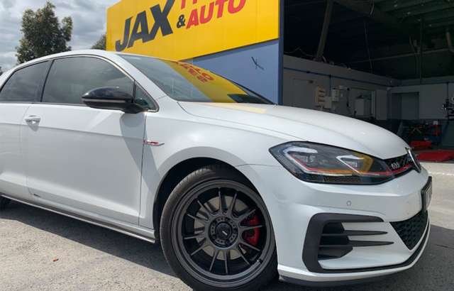JAX Tyres & Auto Narre Warren workshop gallery image