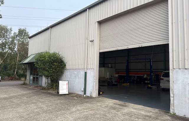 PA Autocare workshop gallery image