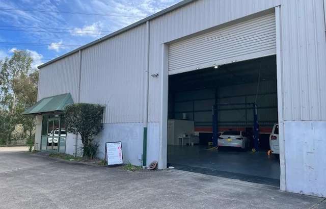 PA Autocare workshop gallery image