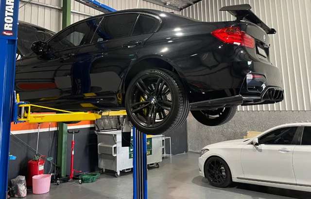 PA Autocare workshop gallery image