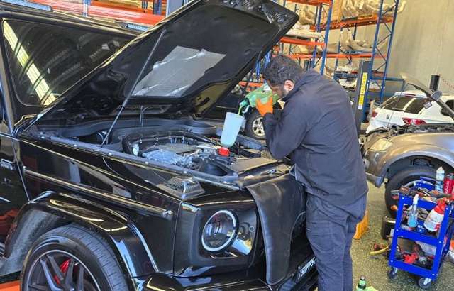 Akaal Auto Care workshop gallery image