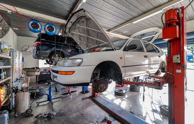 Ultimate Autocare Jindalee workshop gallery image