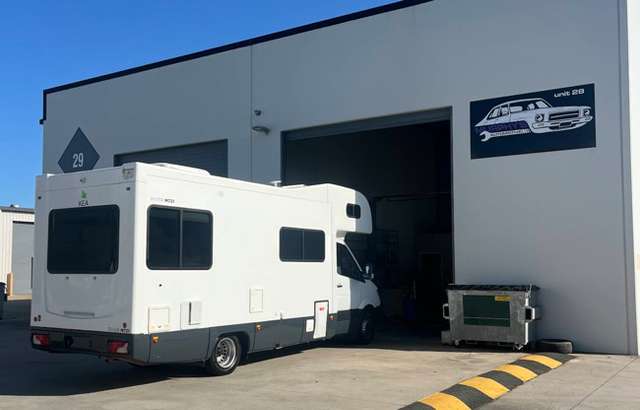 Murphy's Automotive workshop gallery image