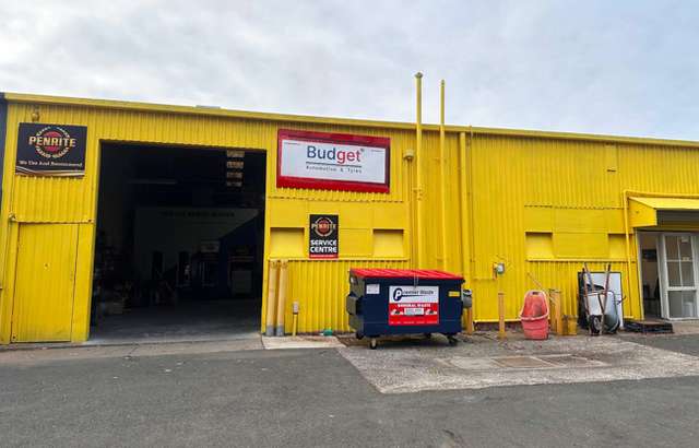 Budget Automotive And Tyres workshop gallery image
