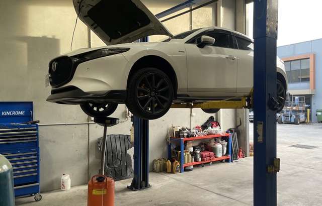 CRG Automotive workshop gallery image