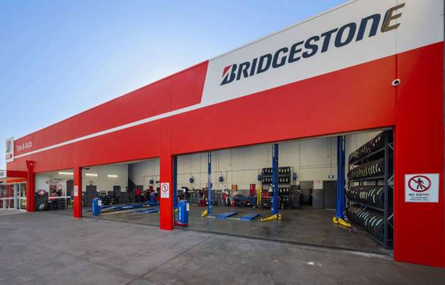 Bridgestone Select Tyre & Auto Deer Park workshop gallery image