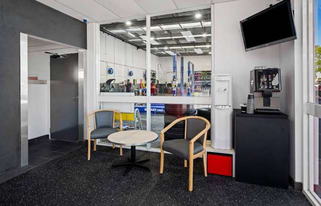 Bridgestone Select Tyre & Auto Deer Park workshop gallery image