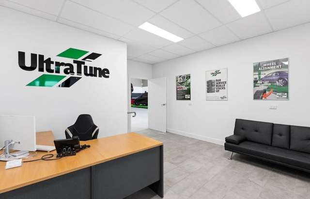 Ultra Tune Belmont VIC workshop gallery image