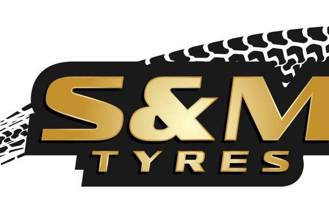 S&M Tyres workshop gallery image
