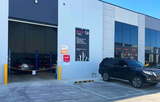 Piston Power Automotive Services workshop gallery image