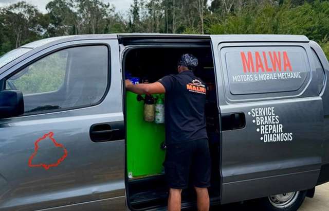 Malwa Motors & Mobile Mechanics workshop gallery image