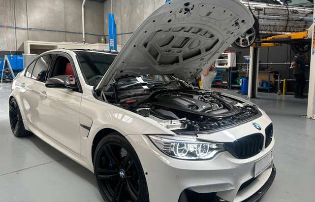 Auto Clinics and Parts workshop gallery image