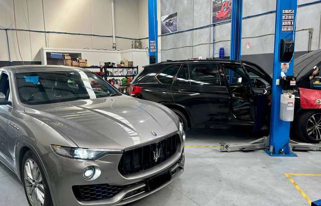 Auto Clinics and Parts workshop gallery image