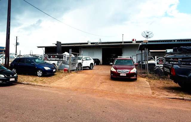 A&H Automotive workshop gallery image