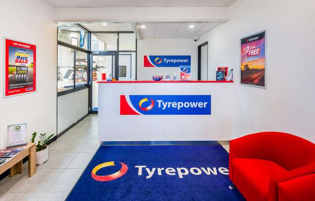 Tyrepower Caroline Springs workshop gallery image