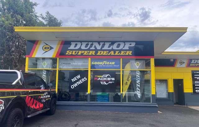 Radke's Tyre & Auto Nowra workshop gallery image