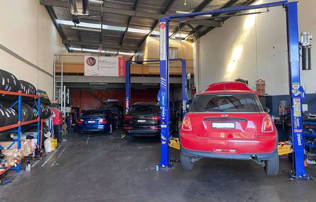 WeFix Auto Centre workshop gallery image
