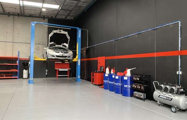 Dashmesh Auto Care workshop gallery image