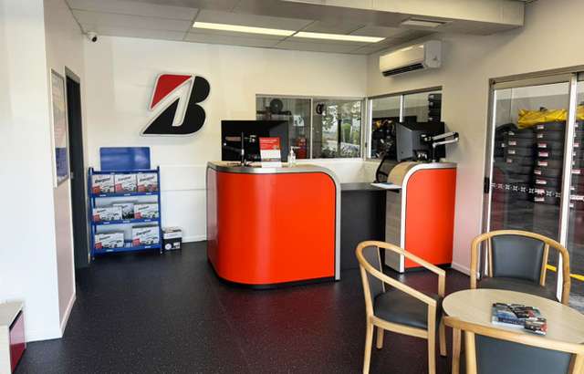 Bridgestone Select Tyre & Auto Indooroopilly workshop gallery image