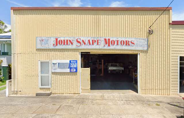 John Snape Motors workshop gallery image