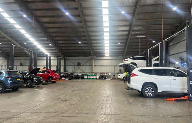 CARS24 Sydney workshop gallery image