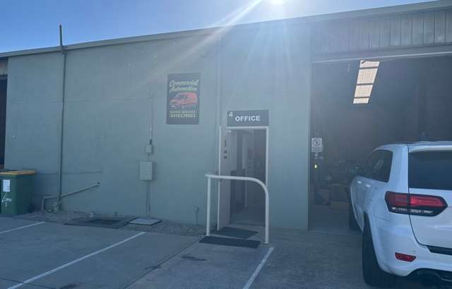 Commercial Automotive Repair Services workshop gallery image