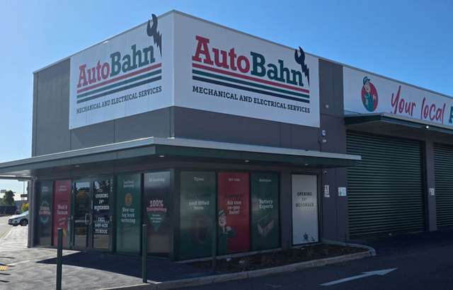 Autobahn Mechanical and Electrical Services Beeliar workshop gallery image