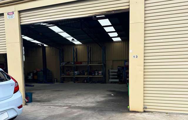 SA Auto Expert workshop gallery image