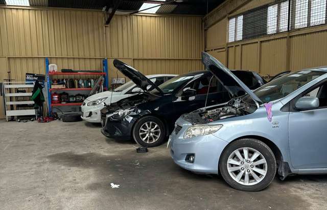 SA Auto Expert workshop gallery image