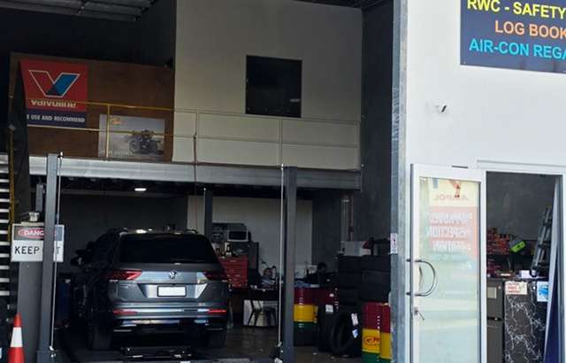 Quality Autos workshop gallery image