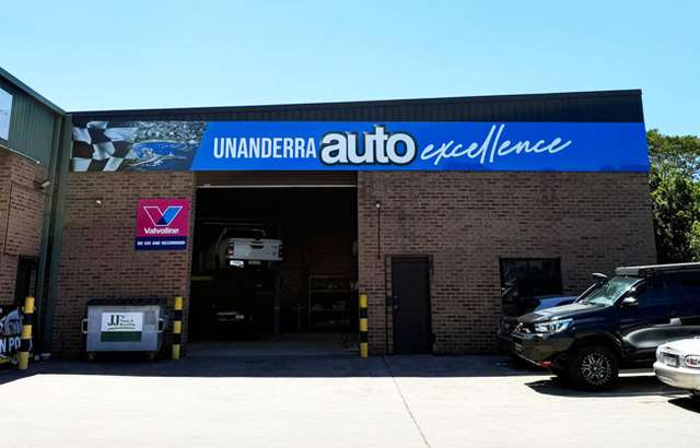 Unanderra Auto Excellence workshop gallery image