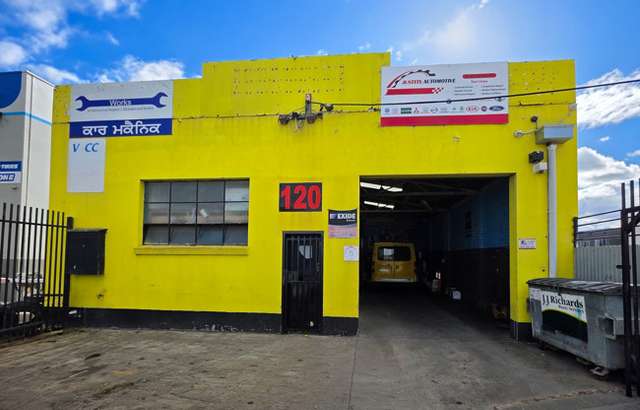 Justfix Automotive workshop gallery image