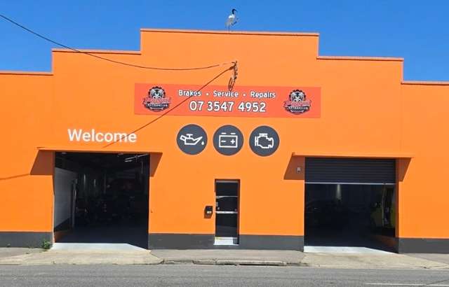 Power Automotive Mechanical and Servicing Bowen Hills workshop gallery image
